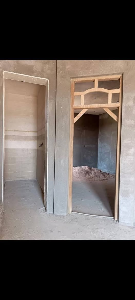 كادر لبخ ومخمر درجه اولى اخذ عالمتر او مقطوعه وهذا رقمي ***********وبي واتساب

