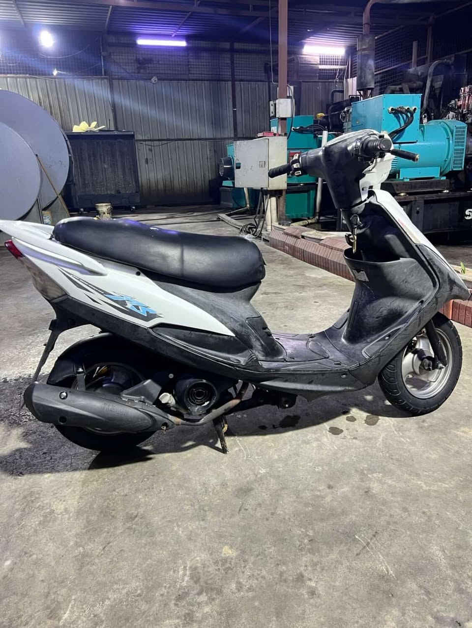 السلام عليكم دراجه للبيع  ماكس الدراجه وكاله بمعنه الكلمه مكفوله من كلشي حلال اوحرام السعر 700 اوبيه مجال المكان بغداد حي اور الرقم *********** بس وتساب
