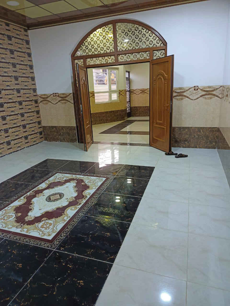عروض مكتب اساور للعقارات 
دار للبيع في حي مزارع الحدباء قبل شقق الحدباء
بستان ملك صرف طابو الزهور
شارع تبليط 12 متر
شروق تام
200 متر واجهه 10 ركن
طابق ونص
البيت فارغ استلام فوري
اربع غرف نوم
لمعرفه السعر اكتب تم ليصلك على الخاص
للاستفسار زياره المكتب سايدين البحرين مقابل مطعم احمد الحاج صلاح
***********
***********
