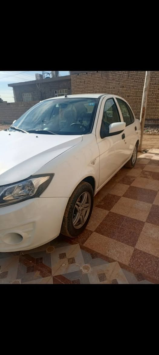 السلام عليكم ساينا موديل 22 حره رقم بغداد مكفوله ماشيه 41 الف السياره جديده وجاهزه من كلشي السعر 73 العنوان ناحيه الوحده قرب مجمع بسمايه /***********
