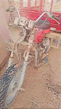 ستوته للبيع ركبه طاكه وملحومه سنوية  محرك جمره نكره هندر السعر 350وبيه...
