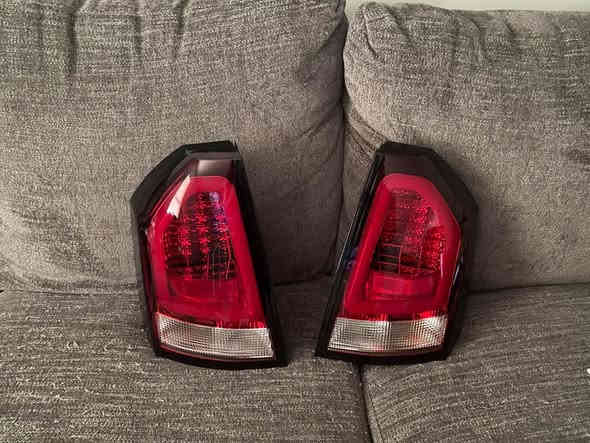 السلام عليكم موجود غراض جديد مال حاويه
ترايش باب ماروني واسود ونفطي وسلفري وسمائي ال4 ترايش  حاويه كلش جدد    2010
 
عطر مال اوباما 
بصمة كاملة هي والقاعدة 
مرايات نيكل 
بك لايت اوباما 2010 اصلي تفصيخ 
شباج اوباما السعر 75
استيرن اوباما كامل 
دعاميات مال كصه وحده هيمي وحده عادي ينباعن كاملات 
العنوان ميسان 
التواصل  ***********
***********
