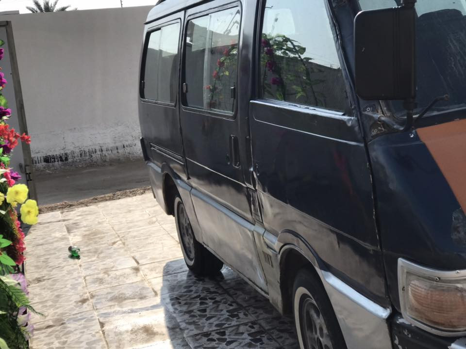 سلام عليكم كيه بسته البيع موديل 1995 رقم واسط مشروع وطني جديد سنويه ٢٧ محرك كير اكسل خير من الله صدر جديد تخم تاير جديد باتري جديد كهربائيات كله شغله شاصي واحد مصلح مصبوغه عام 
سعر ٣٥وبيه مجال
***********
مكان بغداد ابو غريب
