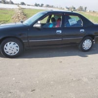 فيكترا • ١٩٩٠ • صالون