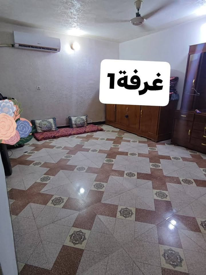 ⸻

✨ بيت طابق واحد ✨

📍 الموقع: الرمادي - الملعب 

      السعر :140 مليون

🔹 الشارع: 6 متر 
🔹 المساحة: 200

يحتوي ع غرفتين واستقبال وصالة ومجموعة صحية

📌 موقع حيوي وقريب من الخدمات
📌 مناسب للسكن والاستثمار

⸻

📞 للاستفسار أكثر مراسلة الصفحة أو الاتصال على الأرقام التالية:
*********** – نهاد
*********** – المكتب

📍 أو زيارة مكتبنا الكائن في:
الرمادي – شارع عشرين مقابل ماركت العبيدي

🏢 مكتب السراج للعقارات والاستثمارات
