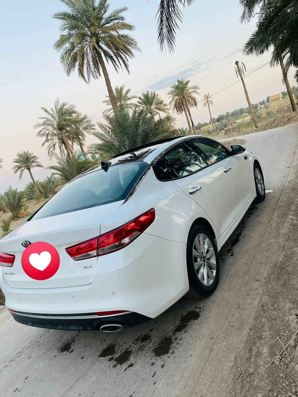 سلام عليكم وبتماه البيع موديل 17 وارد أمريكي حادثه بنيد صبغ  وادور الجاملغ فقط بدون داخل فول واحد على واحد رقم بغداد انكليزي بسمي تحويل ثاني يوم ماشيه 100 سياره جاهز الاخر حبايه السعر 119وبيه مجال  للاستفسار ***********
