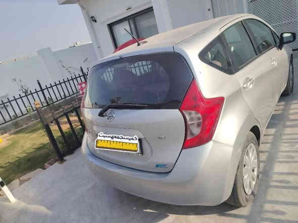 سلام عليكم للبيع نيسان فيرسا نوت ٢٠١٦ SV
- سياره مال بيت نضيفه رقم سليمانية سنويه وهزه جديد 
-تبديل جاملغ سكن امامي تجاري و خلف سكن بلادي فقط باقي كلها بشرط سعر 110$بي مجال 
-الهاتف . ***********
