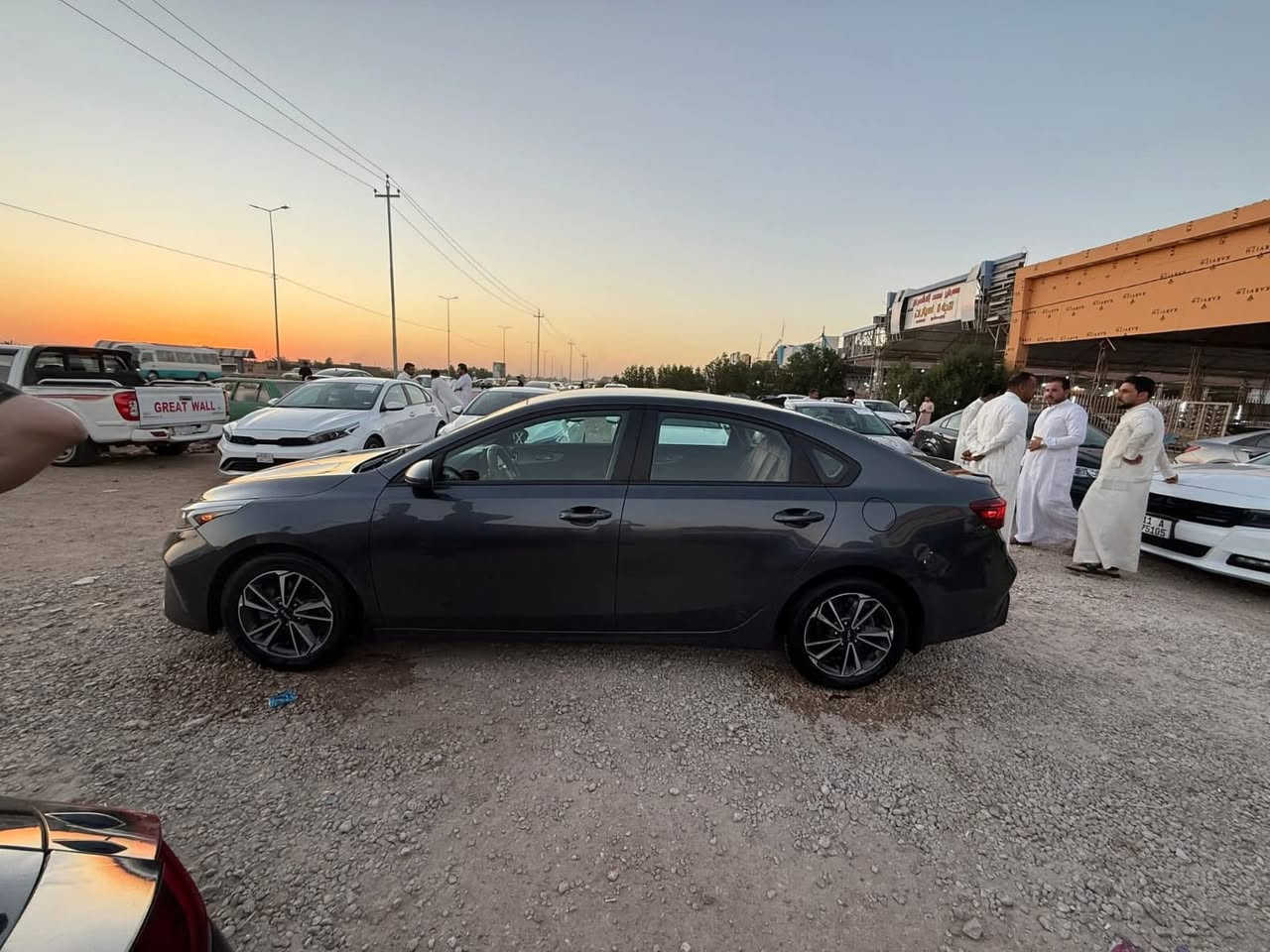 السلام عليكم ورحمة الله وبركاته للبيع كيا فورتي وراد أمريكي ظرر موضح بالصور مرقمه معوقين 
موديل 2024 
السعر 138 $
للاستفسار 
***********
