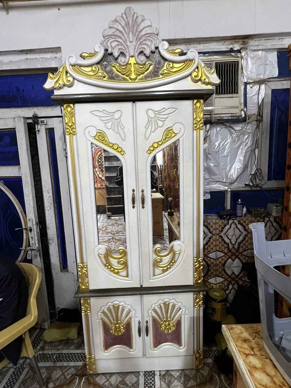 غرفه نجاره ام السته جديده باكيت استخدام قليل سعر 850 عنوان سوك الشيوخ حي العسكري رقم ***********@إشارة
