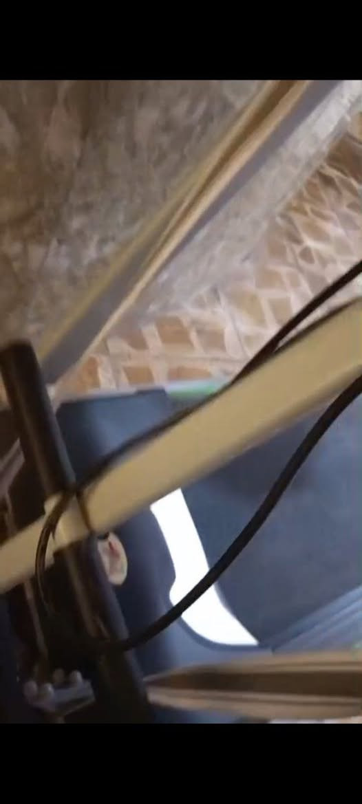 جهاز جري للبيع يعمل وفي حالة جيدة جدا من يرغب بشراء الاتصال على الرقم التالي ابو محمد 0781 023 0021  عنوان ناصرية مركز
