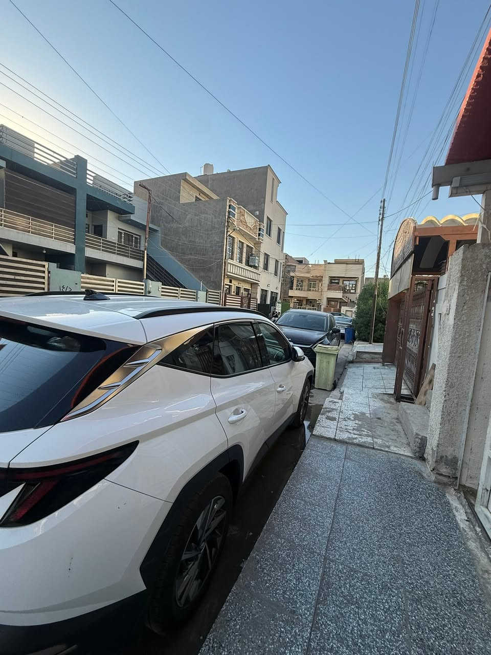 توسان خليجي  ٢٤
سياره فول  قماره حديد ماشيه ٢٦
بسمي  السياره 📞هاتف***********
