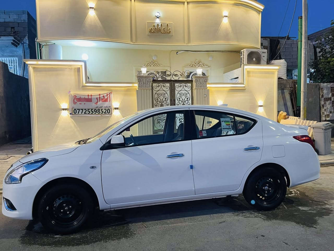 السلام عليكم للبيع نيسان سني ٢٠٢٥ أم البليته الزركه أم الضمان الشكل الجديد شباك النحله الشاشه لكزز  السيارة  ماشيه ٩٠٠٠المكان السياره  البصره  الرقم الهاتف ***********
