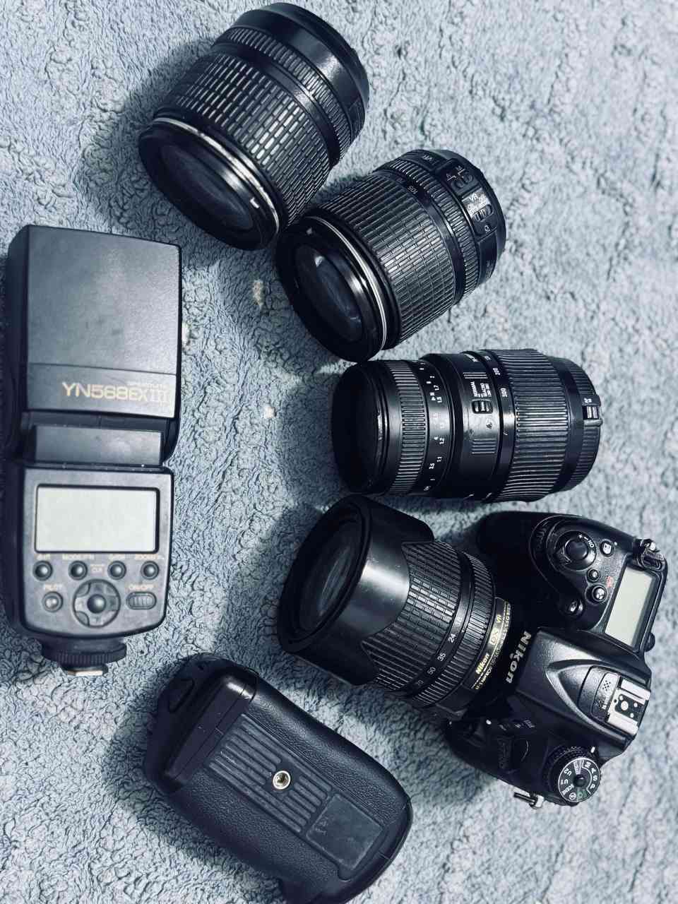 كاميرا نكيون 7100
نضيفه بسعر مناسب كلش
4 عدسات 
عدستين 18/105
عدسه 18/140
عدسه 70/300
مع فلاش 
وشاحنه 
وبطاريه 
وكريب
الي مشتري مني يعرف كاميراتي


**إذا كنت صاحب هذا الإعلان وتريد حذفه لأي سبب، رجاءا أرسل رسالة إلى الدعم الفني**