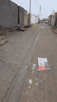 سلام عليكم قطعه لبيع م100بحي الزهراء قرب محلات ثاىر ال عويد لتواصل ***********
