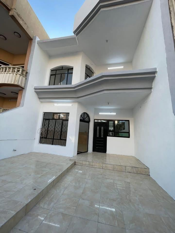 📢منزل #للايجار 📢

حي هفالان 🏠

◽️◽️بسعر 450الف
◽️◽️مساحة 125متر مدخلين 
‎ للتواصل والاستفسار 
***********
***********
