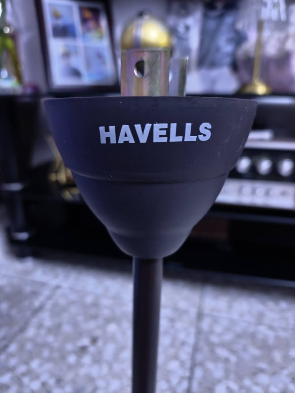 للبيع مروحة سقفية اصلية نوع هافيلز الهندية مستخدمة قليل


**إذا كنت صاحب هذا الإعلان وتريد حذفه لأي سبب، رجاءا أرسل رسالة إلى الدعم الفني**