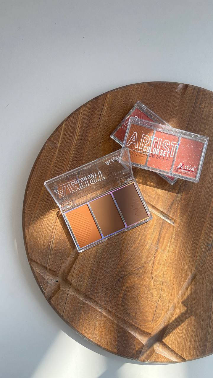 باليت بلشر من Alova 

عباره عن انوثة  الوان مثالية
ومناسبة للاستخدام اليومي تكدرين تخلي بالجنطة للطلعات السريعة 
متوفر ب3 درجات 
بلشر باليت و كونتور 

الخصم  
ب 5،500 ✅ بدل 7،000❌
#الوفا 
#alova 
‏#بلشر
متوفر توصيل لكافه المحافظات


**إذا كنت صاحب هذا الإعلان وتريد حذفه لأي سبب، رجاءا أرسل رسالة إلى الدعم الفني**