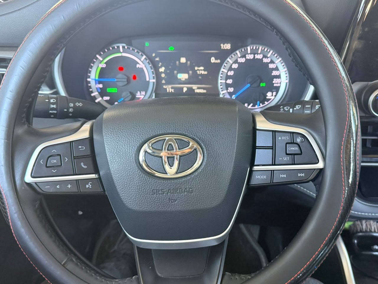 تويوتا هايلاندر بلاك ادشن 2024 خليجي ضمان شركة ساز  يعني لا صيني و لا سعودي يختلف
ضمان 8 سنوات وصيانة مجانيه لمدة سنتين شامله دهن وفلاتر
رقم بغداد بأسمي 
هايبرد ماشية 19 الف  قابل للزيادة 
فول مواصفات GLE  بلاك ادشين
فتحة سقف / تشغيل بصمة 
صندوق كهرباء 
أنظمة قيادة 
حساس امامي خلفي 
كشنات جلد وكشن السائق كهرباء 
ويل اسود مري شفط اسود 
بردات ابواب 
شاحن وايرلس 
مرايا تعتيم 
بعد بيها مواصفات واضحه بصور 

سعر السياره 60.000.000 مليون وبيها مجال
الأعزاء؛ عاجبك السعر اتصل معاحبك اترك المنشور 
***********  اتصال أو واتساب
