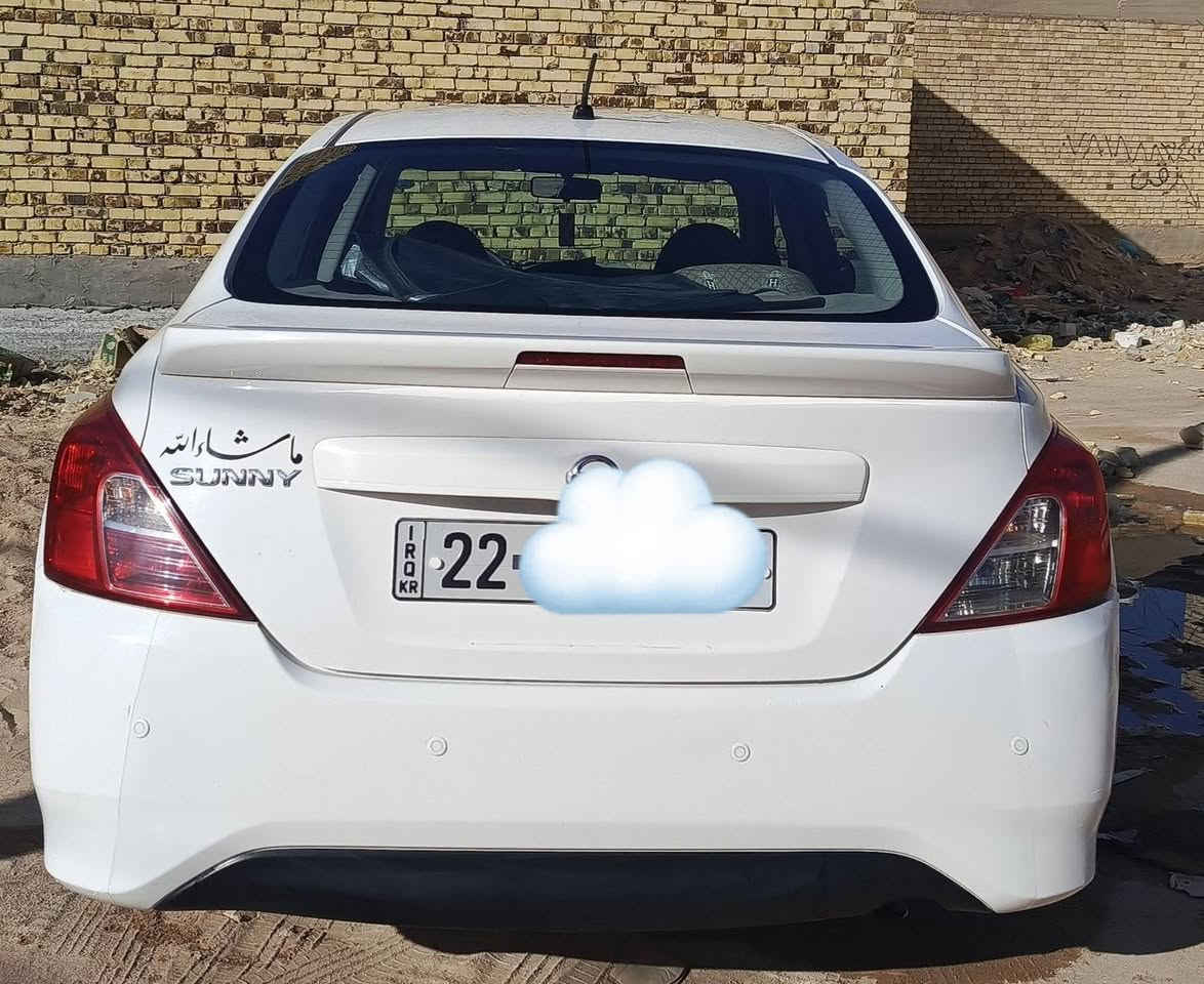 سلام عليكم.
نيسان صني 2020 (( باسمي اربيل )) البليته الزرقاء هندي سيارة نضيفه استخدام شخصي ماشيه 155 حقيقي وقابل للزيادة 

مكفوله من بدي و من تبريد محرك وكير وشرط النضافة مابيها كلشي 

السياره بيها شخط موضح بالصور يم قبق البانزين واكو شلون الرواج بباب العبري اني هم مخلي عليها خط ومصورها اكثر من صورة انتبهوا عليها تعرفون الصني بديها خفيف 

السياره هزتها تنتهي ب 2026 الشهر 10 سنويتها جديده 

السعر 110 وبيها مجال 

اخوان ذكرت كل البيها ان عجبتك اتصل وتدلل 

***********
