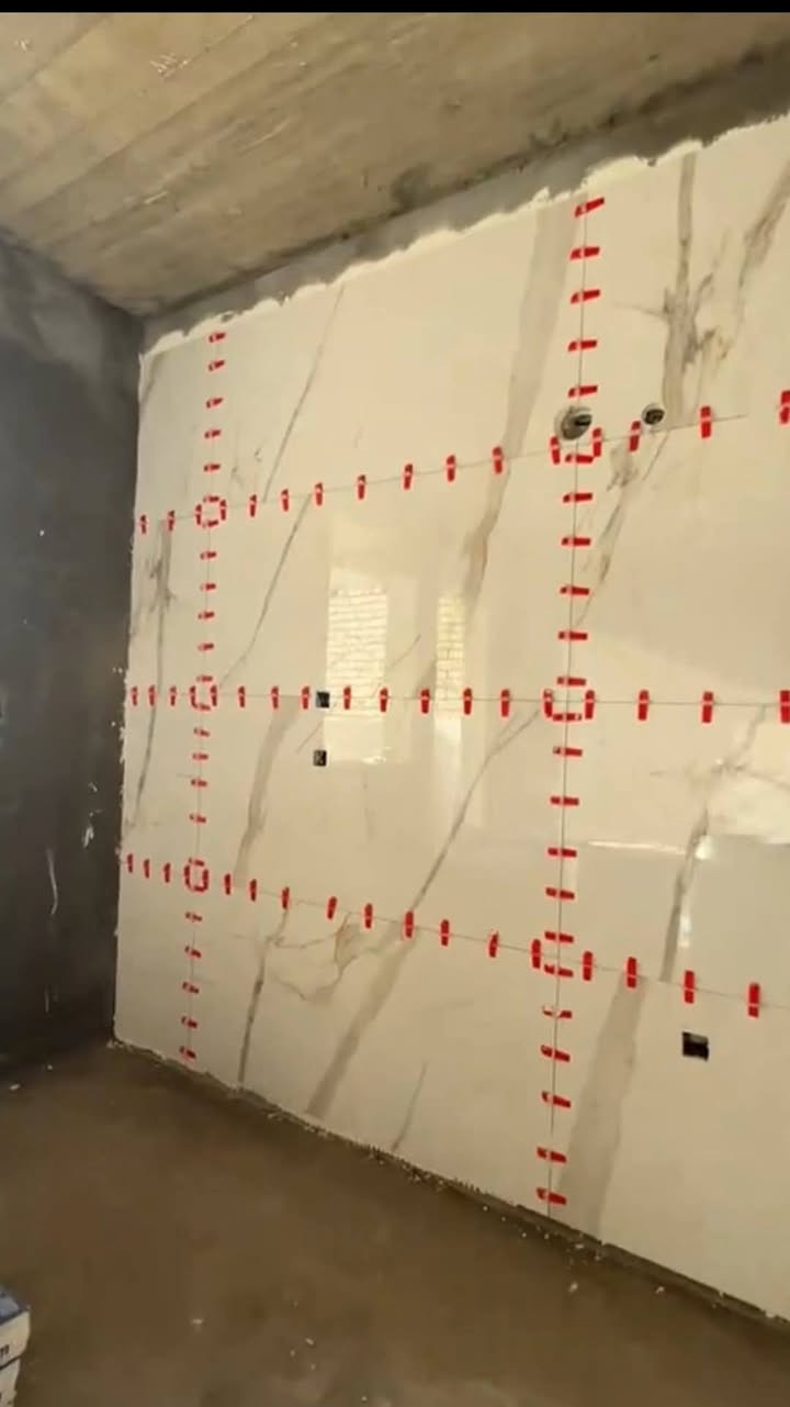 سلام عليكم ورحمه الله وبركاته خلفه سرميك مصري درجة اول جميع انواع السرميك مرمر وكاشي رقم واتس ***********
