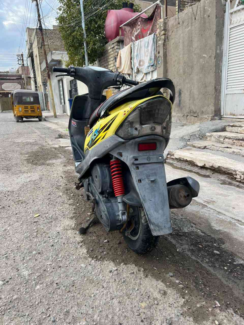 اسلام عليكم ماكس عدله لدراجه مختلفه  لدراجه ما صارله شهر من نازله   الله شاهد لدراجه خير من الله لدراجه خرسه  وسم لسبانه ما طاخه لدراجه وما بيه شي تجاري بيه ويل كب يسوله 150 شرط لدراجه اذا ما ادك 120 لا تخذه لدراجه سعره  1200  وبيه مجال للخوش ولد ..***********
