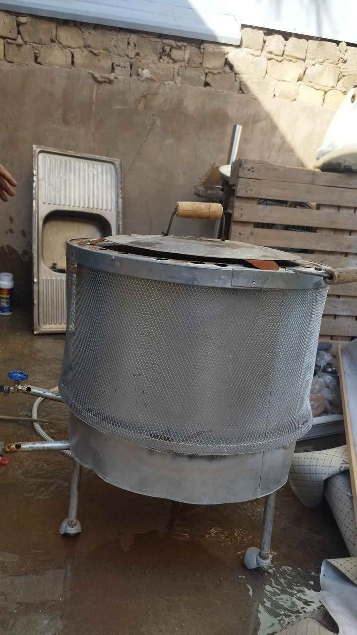 تنور غازي للبيع جديد استعمال قليل سعر ٤٠ بي مجال للشراي مكاني كربلاء ‏‪0773 371 6750‬‏ كربلاء, العراق
