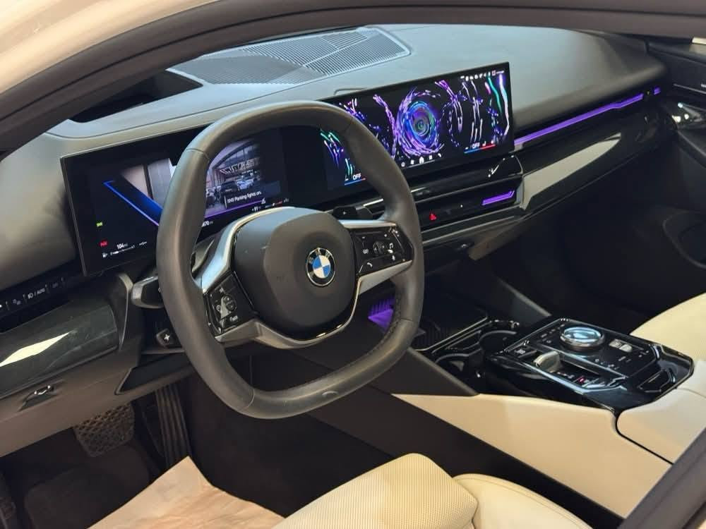 ارخص سعر 💥 خوار بازار 

BMW 530i Luxury Line 2024
Engine: V4 20-Turbo 🔥 
ژمارە کاتی 
28 هزار روشتووە 
جمالوغ سەکن بویاغە
دەرگا سەکن بیلاد گورایە 
توزێک ناوگرتن 
بێ ئێرباک 
داخل سپی بیلادی 🤍
X Drive 
وارد ئەمریکی 🇺🇸 
نرخ 428 وەرقە و مجال 
📍شوێن هەولێر 
~~~~~~~~~~~~
***********
***********
~~~~~~~~~~~~
BMW 530i Luxury Line 2024
Engine: V4 20-Turbo 🔥 
رقم موقت 
ماشي 28 الف
جملغ سکن صبغ 
باب سکن مبدیل بیلادي 
هشویة داخل اکو 
بدون ایرباک 
داخل ابیض بیلادي 🤍 
X Drive 
وارد امریکي 🇺🇸 
سعر 428 ورقة بي مجال 
📍مکان سیارة اربیل أربيل, العراق
