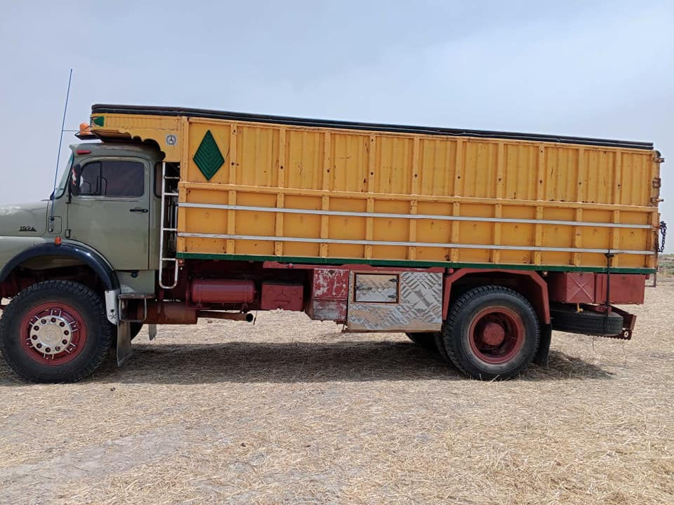 سلام عليكم ورحمه الله وبركاته بدي للبيع احلى من الصورة الاستفسار على الرقم ***********فايق و ابو يسف***********
