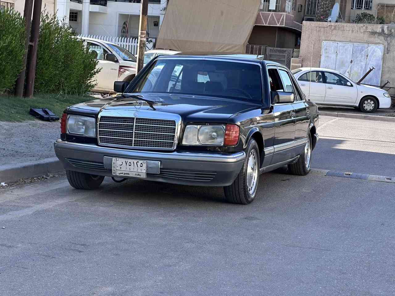 سلام عليكم
للبيع مارسيدس جامبو 300SE موديل 1990 

محرك بلادي 6 سلندر قبق اسود كير اوتماتيك 

تبريد شغال مبدل منضومه جديده حماوه ثابته 

صدر كلش حلو تخم تاير كهربائيات كلها شغاله

منضومت بانزين كلها مبدله من التانكي الى المحرك

سياره معمره بل جديد صبغ فرا بدون ضرر بدون تبدل

سيارت فول مواصفات كلش حلوه ومال جناي نضيفه 

السعر 63 ورقه وبي مجال للشراي العنوان بغداد حي الجامعه 

***********.  ممتواجد ع النت الشراي يتصل
