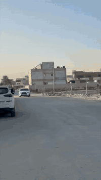 سلام عليكم للبيع.
هونداي ازيرا كراندر موديل ٢٣ سياره غاز بلادي كفاله عامه ماشيه 30 الف سياره مرقم قادسيه ب اسمي.
محرك السياره V6.3.0

مـواصـفات الـسـيـاره.
بصمه وتشغيل عن بعد.
كشنات جلد. 
كشنات تدفئه تبريد.
كشنات كهربائي 
كير دكم.
سايد بريك كهربائي.
شاشه كبيره وشاشه عدادات دجيتال.
مري شفط.
شاشه تبريد لمس. 
قياده ذاتيه.
تحديد مسار.
لدات خلفيه اماميه.
مثبت سرعه.
تحكمات ستيرن.
تدفئه ستيرن.
 سعر السياره خاص للااستفسار الاتصال ع رقم *********** اول المراسله واتساب
