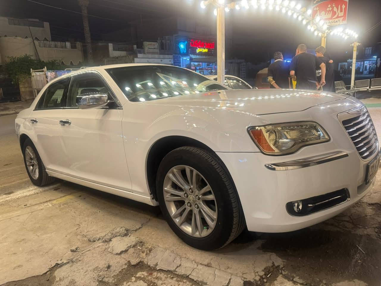 اوباما 2013
💎 ســعــر ✅ ::  188 📮
المواصفات
بصمه
تشغيل عن بعد
تحكمات أستيرن
تبريد قطعتين
داخل عسلي ملكي
حداديه 75 ٪
ستيرن كهرباء
بيه تكحيله بسيطه وطخه بلجاملغ الخلفي والبنيد مطبك فقط غيره كفاله 
وباقي مواصفات المعروفه رقم سليمانيه تحويل ثاني يوم
مكان السياره / بغداد االبلديات
للاتصال
***********
