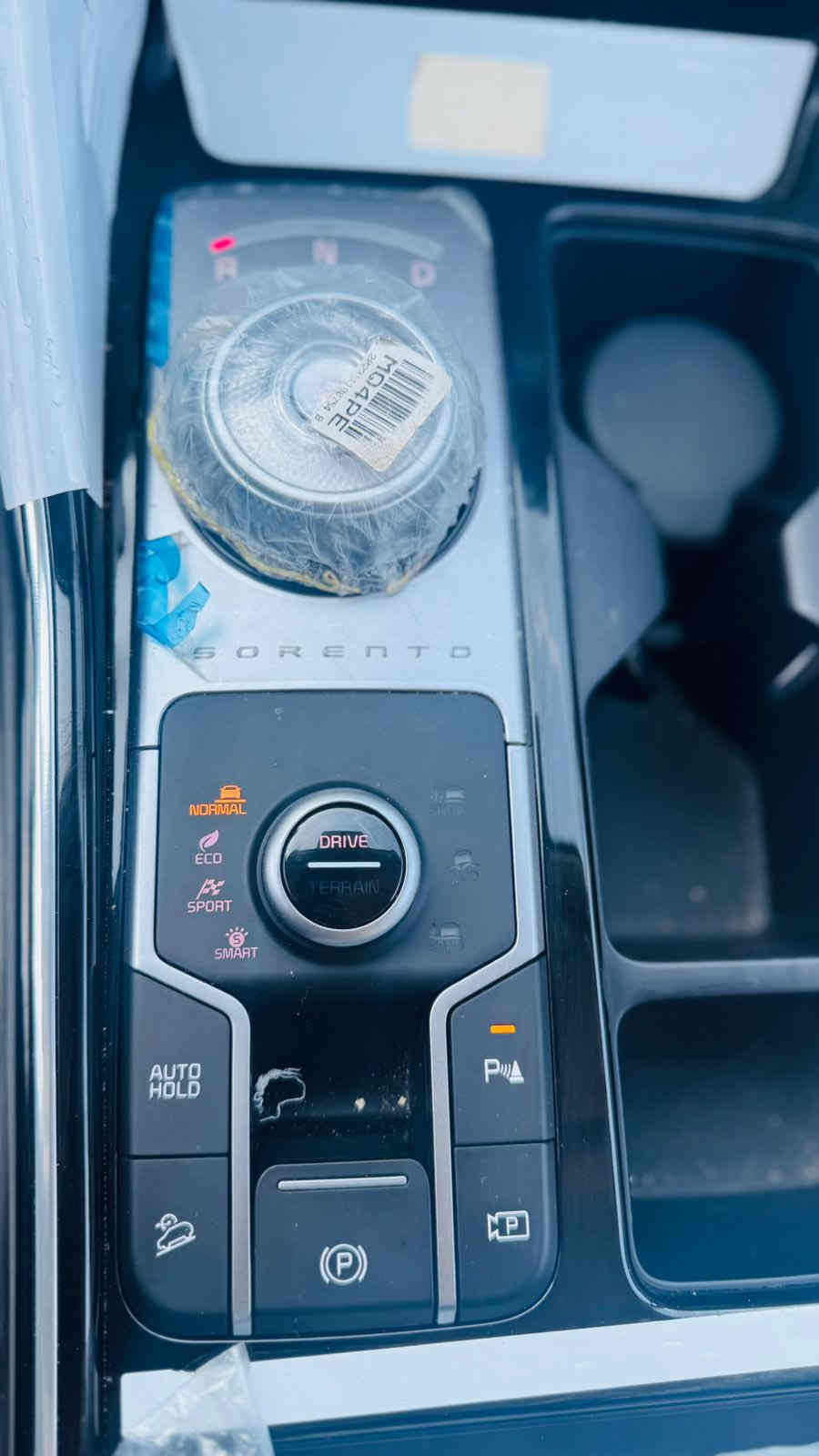 السلام عليكم سورنتو ٢٠٢٤ فول مواصفات 4X اعلى فئة خليجي ضمان الدولية ماشية ٢١ الف كيلو مكفولة من بارد وصبغ وتكحيل بحالة الوكالة بصمة بانوراما ٤ كاميرات محيطي فور ويل كشن حار بارد ٦ حساسات امامي وخلفي رادار توقف ذاتي سايد بصمة كشنات كهرباء وصندوق كهرباء جلد برادات خلفية شاحن لاسلكي شاشة متصلة تبريد لمس ٦ وضعيات قيادة ٨ ايرباك سستم صوت  السيارة ٧ راكب ٦ سلندر  وبعد هواي مواصفات السعر ٣٥٠ ورقة وبيهة مجال مكان السيارة بغداد 
***********
***********
