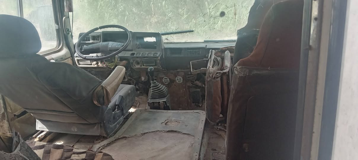 السلام عليكم
للبيع سياره كوستر مديل ٨٨
بالواقع انضف من الصوره 
رقم بغداد احمر 
راعي موجود
كير ومكينه واكسن مابيهن شي
السعر 27 ورقه وبيها مجال
مكاني كربلاء الحسنيه
رقمي ***********
