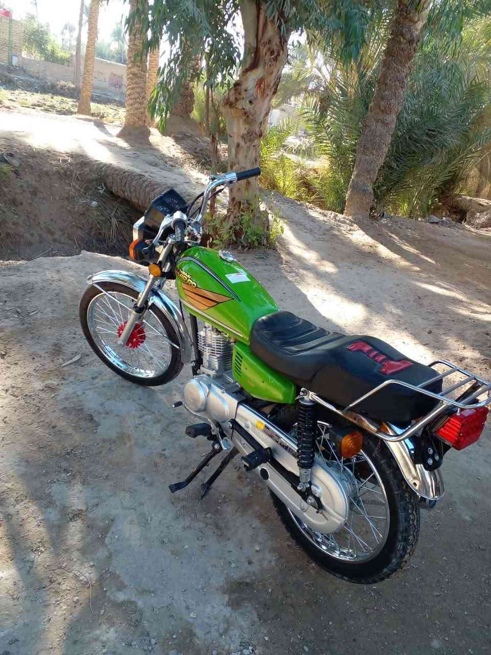 للبيع دراجه اربعه گير كلك موديل 24 مكان شاميه سعر 550وبيه مجال كفاله عامه نامه شلامجه 3احرف اتصال على  هاذه رقمي ***********
