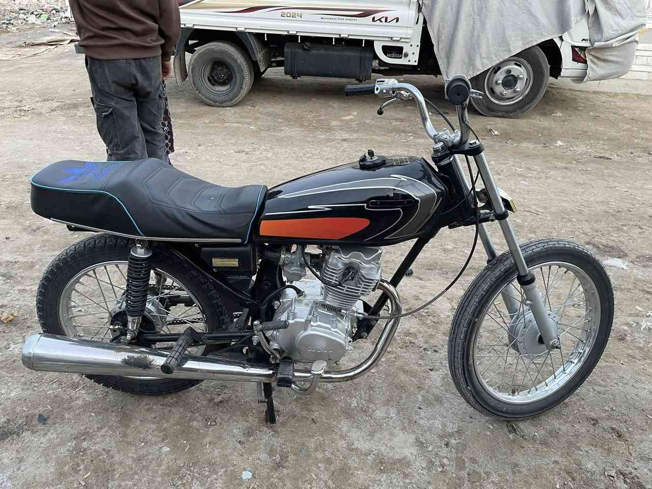 دراجه كلك البيع مكان ناصريه مركز مفتوحه ولفات سعر ٦٠٠ وبيه مجال كلش بسيط


**إذا كنت صاحب هذا الإعلان وتريد حذفه لأي سبب، رجاءا أرسل رسالة إلى الدعم الفني**