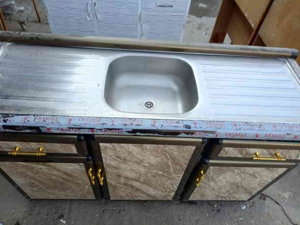 مستعد لشراء الكاونترات
متاح .
كاونتر ابو السنك وملحق فقط .مستعملين .(سنك وملحق فقط )السعر 150 الف قفل .العنوان قادسيه 2 قرب جامع ذياب العراقي 
***********
***********
