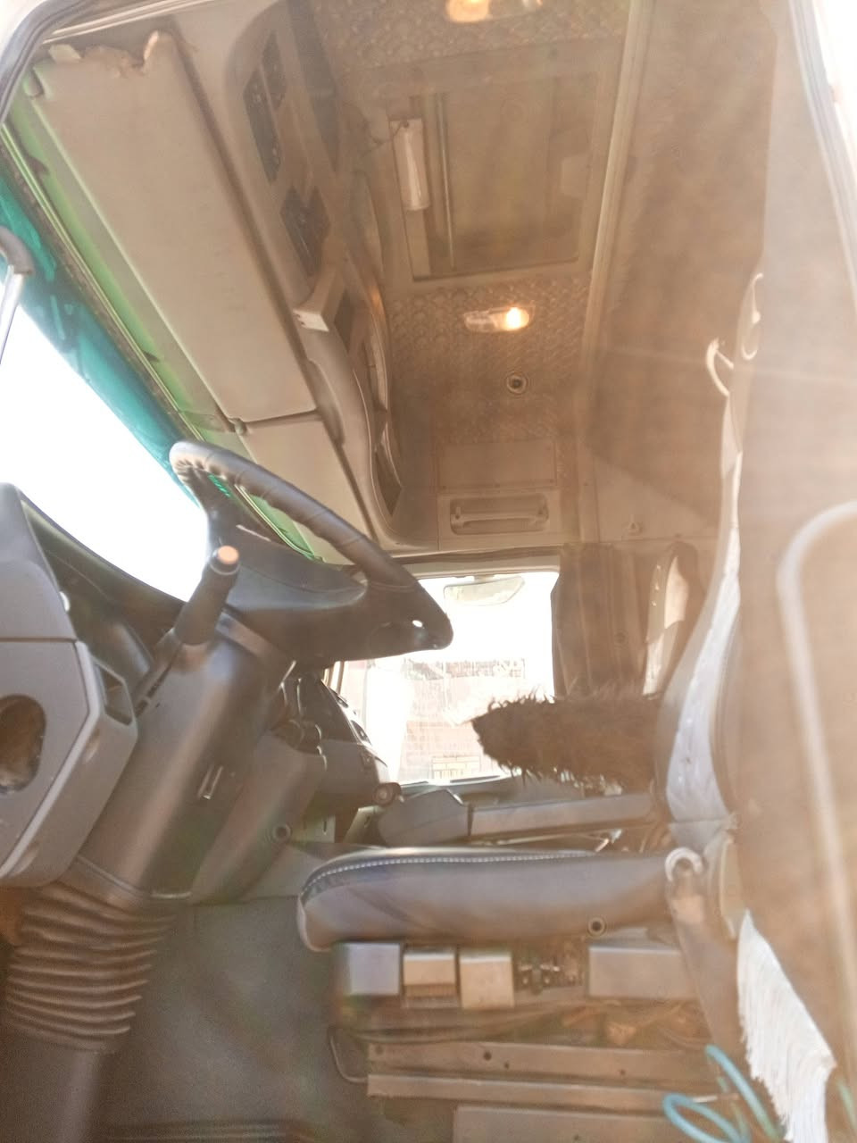 سلام عليكم للبيع مرسيدس اكتروس دخول جديد خليجي بعدهي بدون رقم مديل 6 اصل مجموعة جي اف 48مكينه 8سلندر شاصي 33مكاني البصرة ***********
***********
