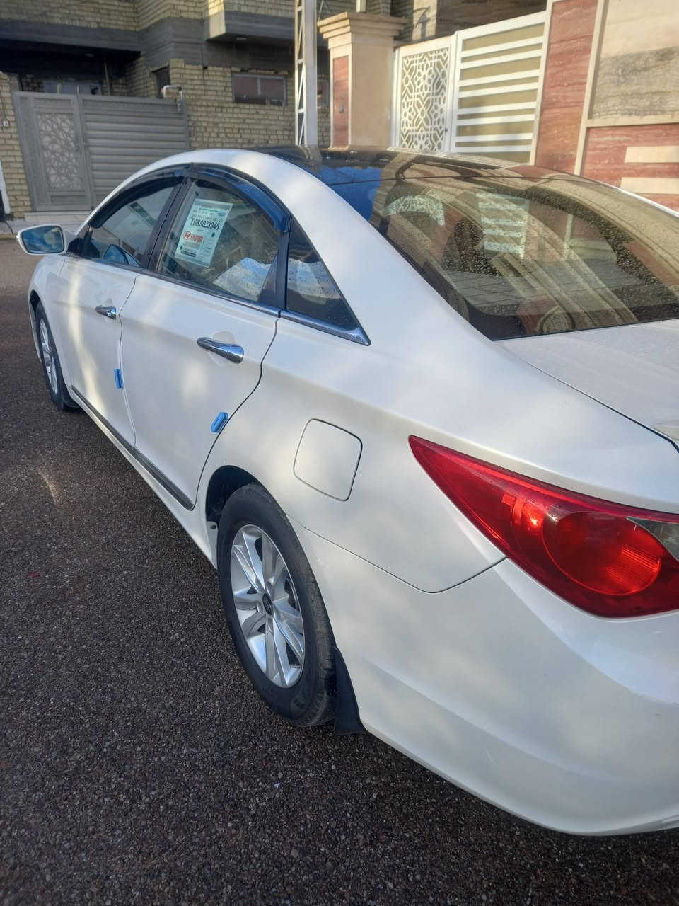 سلام عليكم للبيع سوناتا خليجي 2011 رقم بغداد دولي بأسمي محرك دوش 2400 مكفوله من صبغ سياره فول عده بصمة  مري شفط تبريد قطعتين سقف بنراما سعر 125 وبيه مجال بسيط مكاني فلوجه شارع40 \***********
