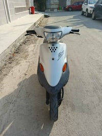 للبيع دراجه بيجي   حاويه ونضيفه كامله  ما بيها اي نقص العنوان حي اور  ...