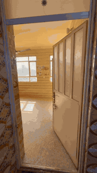 شقة للايجار • شارع فلسطين تقاطع الصخرة • للعوائل