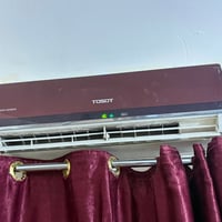 سبلت عادي 1 طن توسوت اصلي مستخدم السعر 220 الف الجهاز شغال وما بيه اي ...