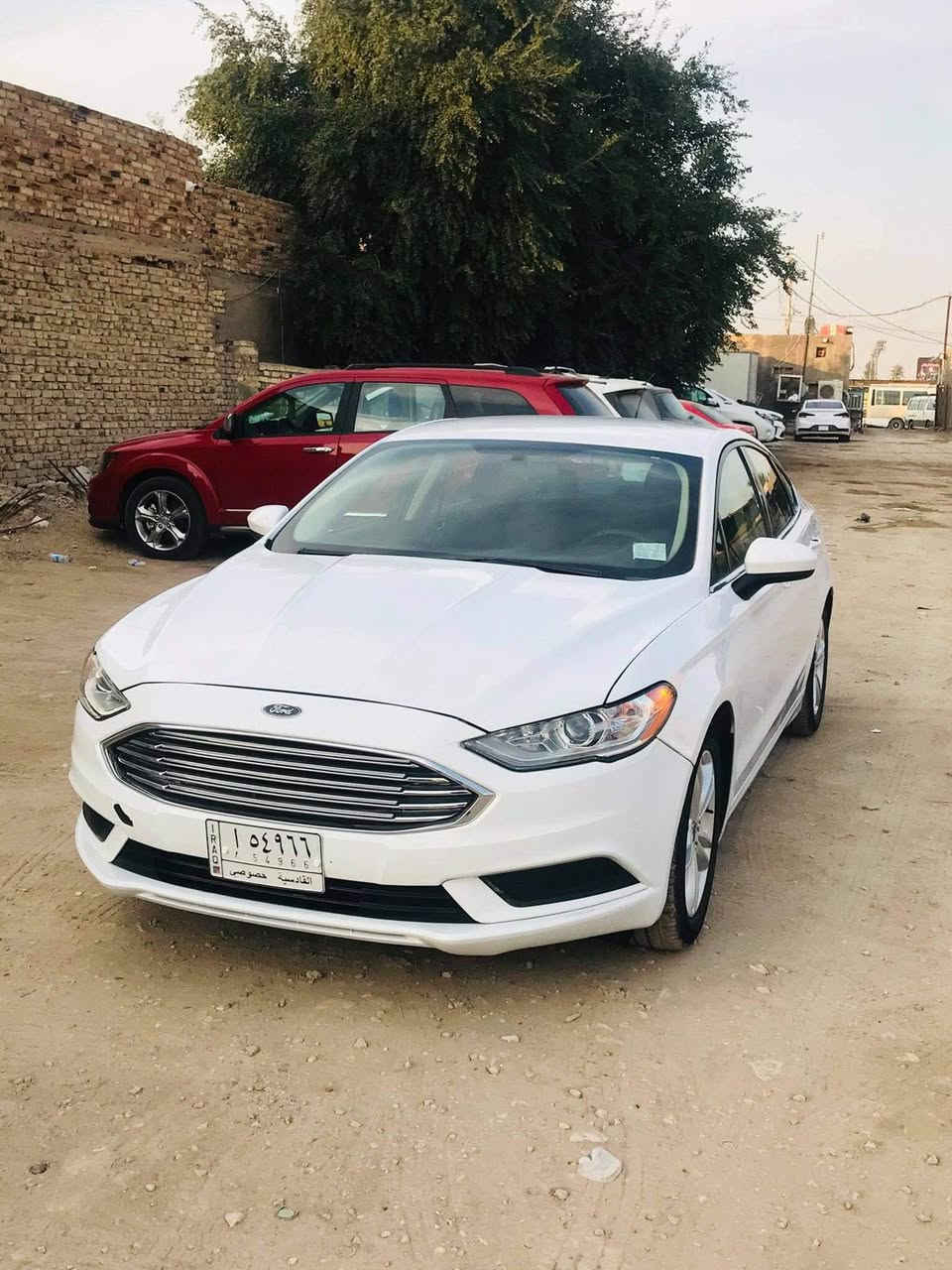 السلام عليكم ورحمة الله وبركاته 
‏‎       ——— لـلـبـيع  ———

‏‎ فورد فيوچن .      —      Ford Fusion

‏‎وراد أمريكي.         —  بدون ايرباك 

‏‎الموديل               — 2018

فئة                      — SE  

حجم المكينه       — V4/1500 تيربو 

‏‎اللون                   —  ابيض 

المسافه المقطوعه — 51mi

حالة السياره.        —  التقرير داخل المنشور 

‏‎المواصفات 
‏‎- بصمة تشغيل
-بصمة أبواب 
-ليد نهاري 
‏‎- شاشه كبيره 
‏‎- شاشه عداد 
‏‎- ستيرن بحركه كهربائيه 
‏‎-تبريد منفصل 
-تبريد قطعتين 
‏‎- بگ لايت LED 
‏‎- كود باب 
‏‎-تحكم ستيرن جهتين 
‏‎-تحديد سرعه 
‏‎-مانع انزلاق 
-حساس خلفي 
-كرسي السايق والراكب بحركة كهربائيه 
‏‎-ليد نهاري
‏‎-گير ماوس 
‏‎-كامره خلفيه دوار
شاشه عطلات 
‏‎باقي المواصفات المعروفه 
حساس دهن 
حساس تايرات بشكل منفصل 

‏‎السعر      117 

رقم السياره    — القادسيه 

‏‎موقع  السياره — المثنى _ السماوه 

‏‎للأستفسار.    ***********
