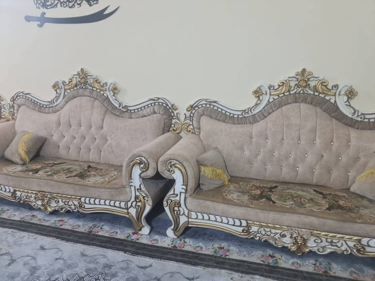 تخم ملكي 20 مقعد تسكام حيل نضيف السعر 750 العنوان حي الاسره


**إذا كنت صاحب هذا الإعلان وتريد حذفه لأي سبب، رجاءا أرسل رسالة إلى الدعم الفني**