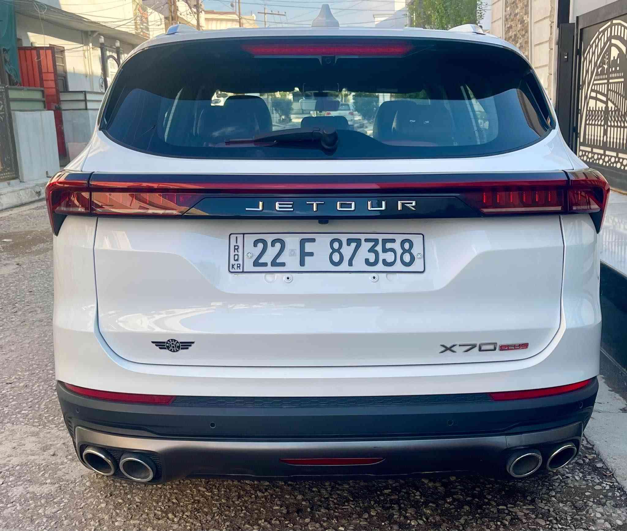 جيتور X70 بلاص 
موديل 2024
ماشي 30 الف 
المواصفات فول 
حجم محرك 16 المرغوب 
السنويه بسمي / جديد
السيارة كلين بدون صبغ وبدون رصعه 
كفالة عامة / من كل نواحي 
وكوبون بانزين موجود ( بطاقة بانزين )
والسعر 163 وبيه مجال للطيبين
للأستفسار اتصل / *********** كركوك, العراق
