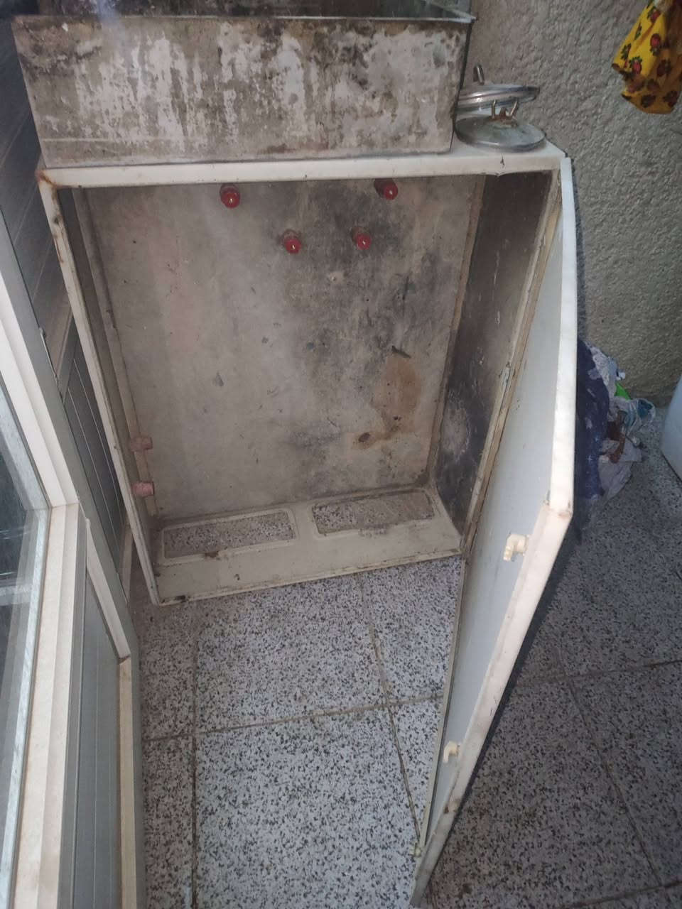 سلام عليكم بور كهرباء 
قياس 100*80
اريده ب85 مع التوصيل 
علما الجديد ب165 جاي ينباع


**إذا كنت صاحب هذا الإعلان وتريد حذفه لأي سبب، رجاءا أرسل رسالة إلى الدعم الفني**