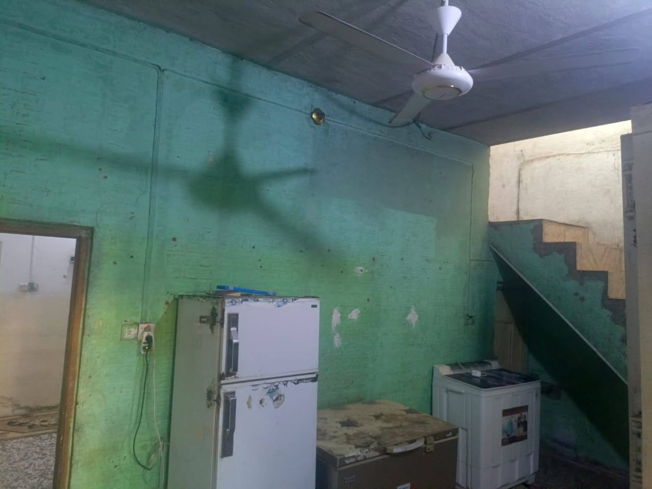 يالله دار  البيع المساحه 100متر🏣
طابوزراعي مشمول بلتطويب . سعر بلاش بلاش  15وبي مجال 

أساس تجعيب طابوك بناء بلوك سقف عكاده 

العنوان كوفه  شارع الزوار  قرب متنزه جنات الكوفه 

يحتوي ع غرفه  وستقبال ومطبخ وصاله  وتخاريج داخليه وخارجيه 

الستفسار تصل ع رقم ***********وتساب. يوجد كافت

 المساحت الزرعيه
