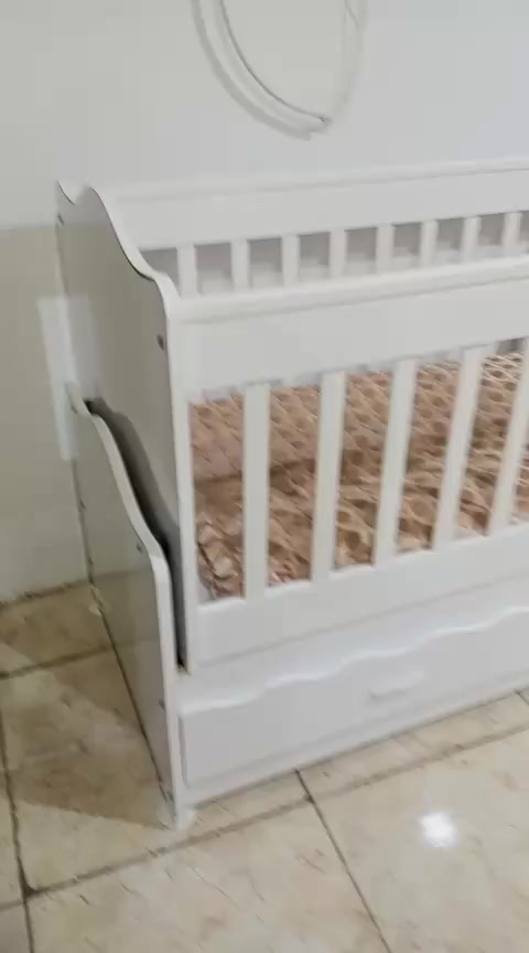 سرير طفل تركي هزاز وكلش نظيف مع ملحق طول 167 سم وعرض 65سم لتواصل على الخاص


**إذا كنت صاحب هذا الإعلان وتريد حذفه لأي سبب، رجاءا أرسل رسالة إلى الدعم الفني**