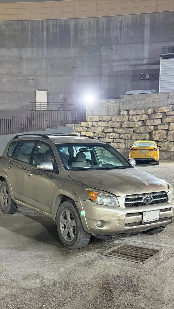 تويوتا راف ٢٠٠٨ سعر اوبترا بلاششش بلاششش 
بيع مستعجل و سعر مناسب
رقم كركوك بيها بطاقة بانزين
بدون صبغ بس حافه بنيد
سيارة مال بيت و ايد واحد
سنوية جديدة لحد ٢٠٢٨
مكان سيارة كركوك
سعر 87 و بيها مجال
رقم تلفون - ***********
*********** كركوك, العراق
