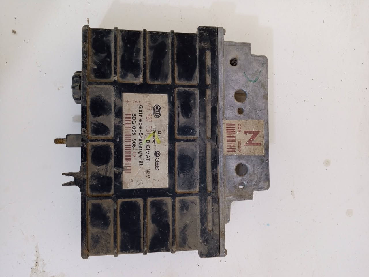 للبيع حاويه توصيل موجود ***********
