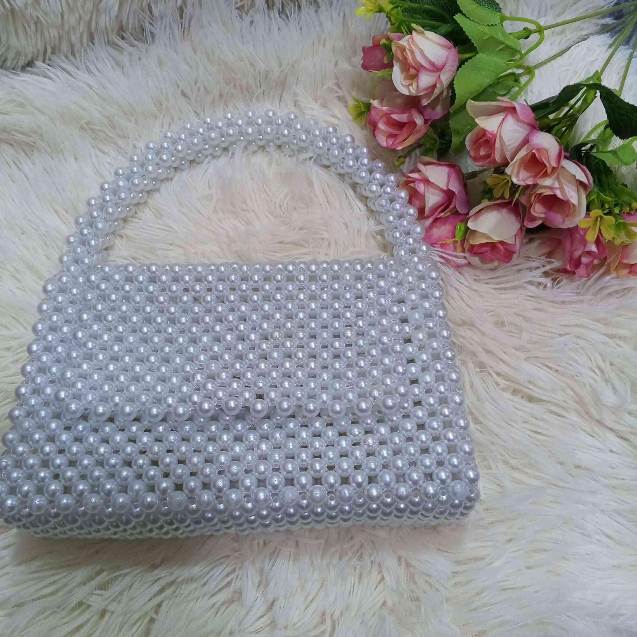 جنط خرز لولو 
حسب الطلب #اعمال يدويه #هاند ميت 
#انسب الاسعار🥹#شغلي#اعمالي
💙لحجز  والا استفسار يرجى مراسله البيج #لمسه لولو#اكسبلور#مشاهير العراق#تصويري📷#الشعب الصيني ما له حل😂😂#لايك ومتابعه 
توصيل داخل الموصل ٣ 
توصيل  خارج الموصل ٥


**إذا كنت صاحب هذا الإعلان وتريد حذفه لأي سبب، رجاءا أرسل رسالة إلى الدعم الفني**